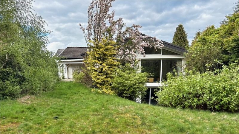 Idyllisch gelegenes Einfamilienhaus mit viel Potenzial